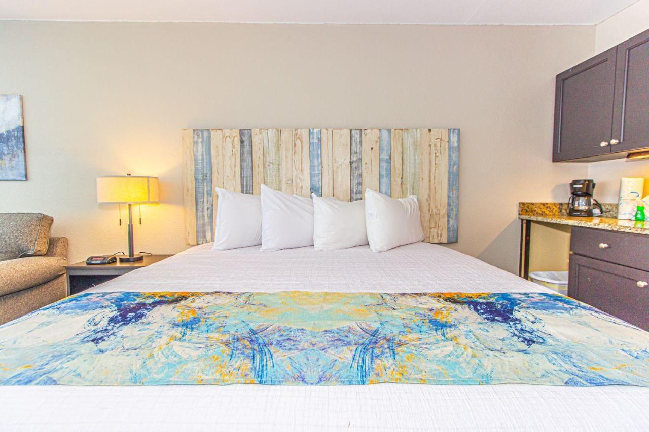 Landmark Resort King Suite Unit 710 Beautifully Updated Sleeps 4 Myrtle Beach Pokój zdjęcie